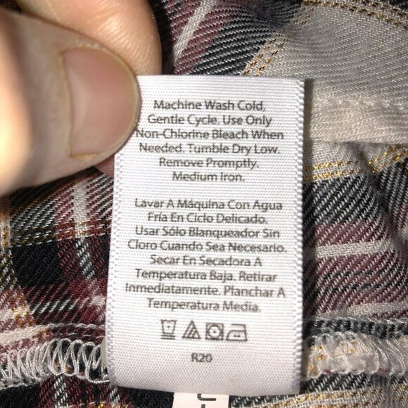 Terra & Sky Womens Plus Size 3X White Burgundy Plaid Long Sleeve Button Up Shirt - Picture 11 of 11